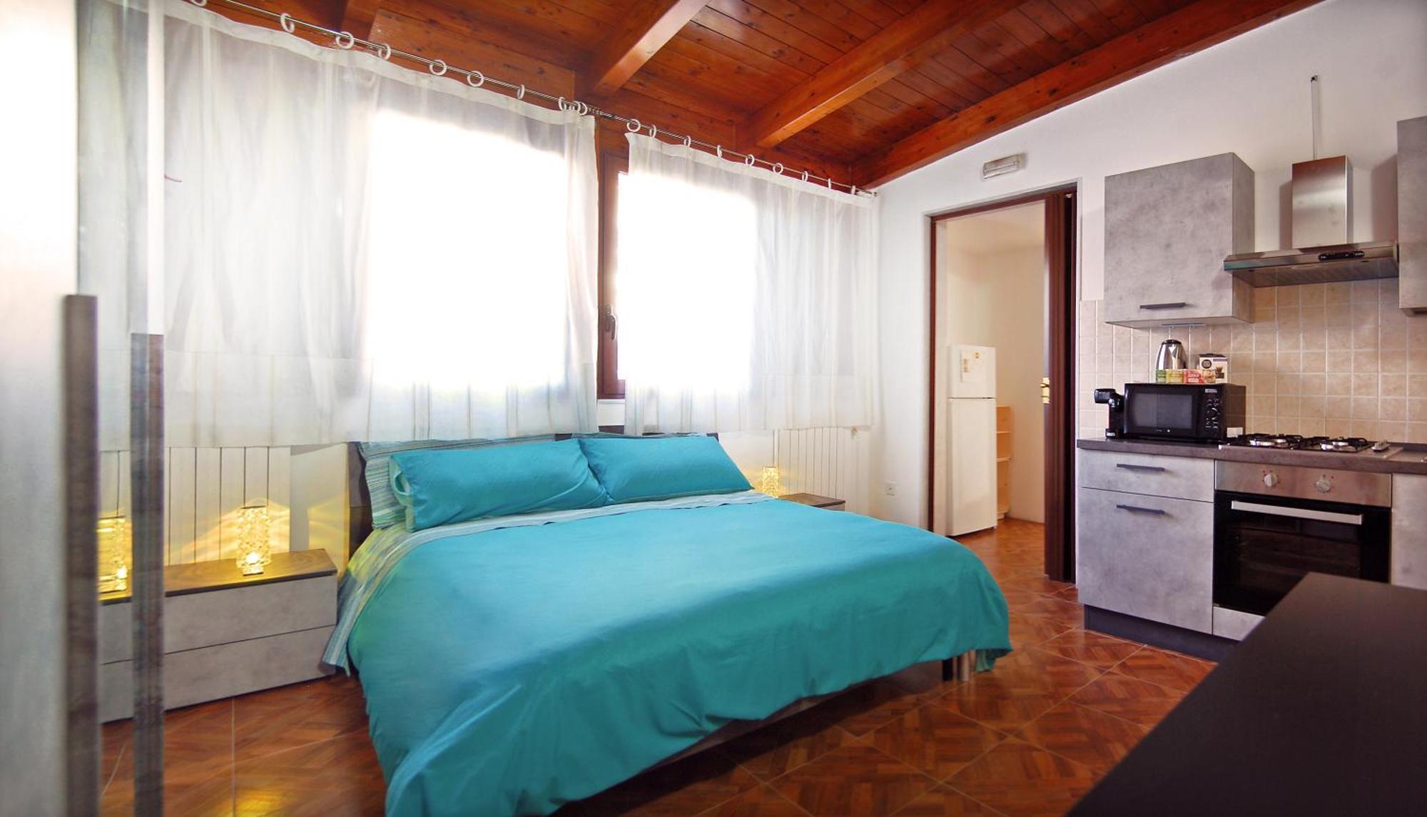 Sea Breeze Villa - Luna Apartment Bari Exterior foto